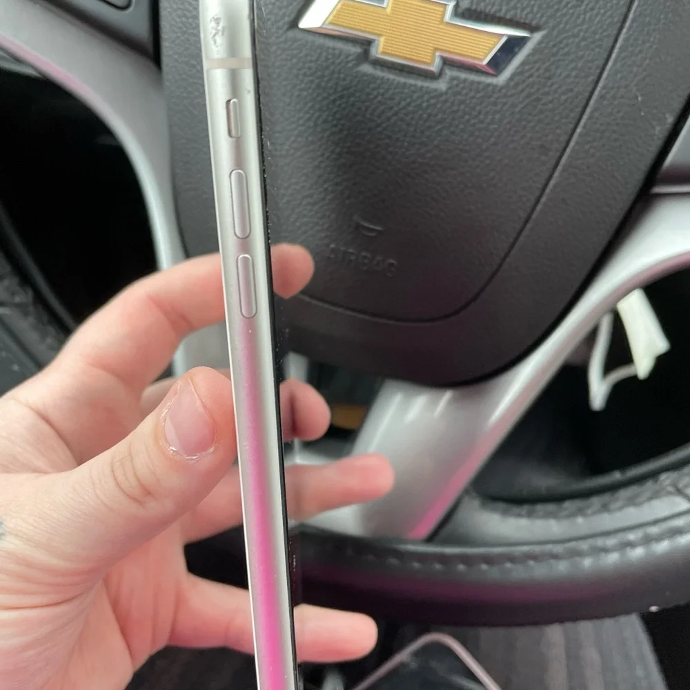 iPhone - Picture 6 of 6